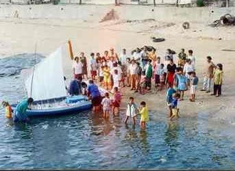 Walk up to Buddha's Footprint